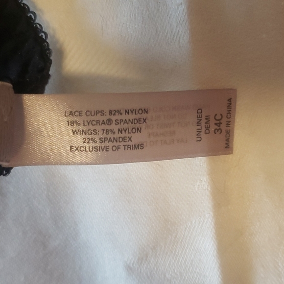 Victorias Secret womens black demi bra - Picture 3 of 3